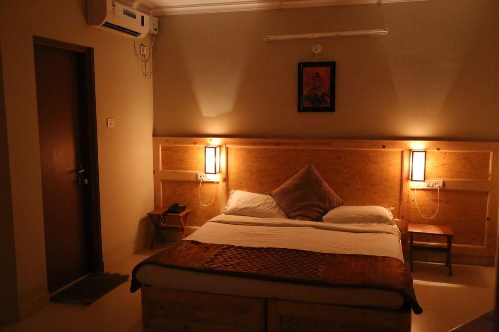 Fabhotel The Adore Palace Mumbai Exteriör bild
